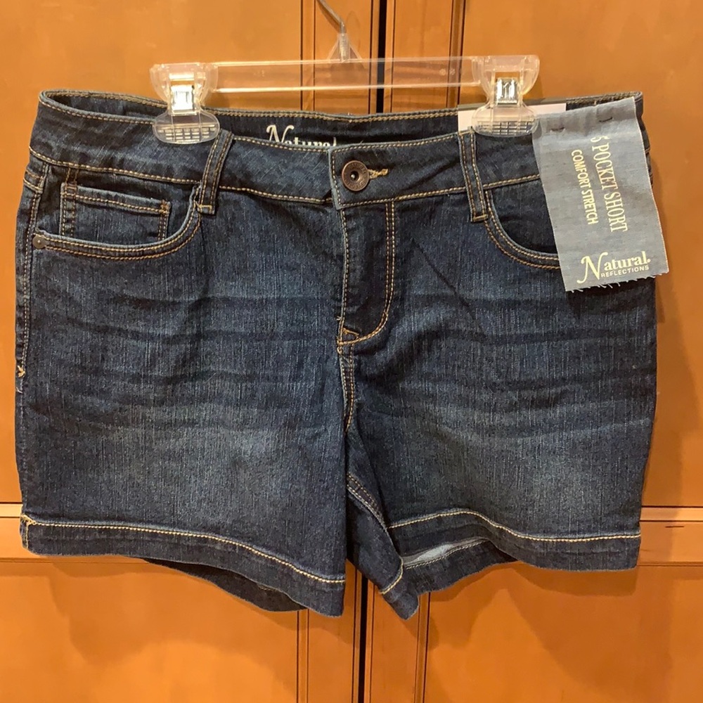 Natural Reflections Jean shorts
